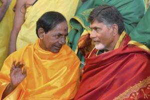 kcr_naidu20151227_350_630